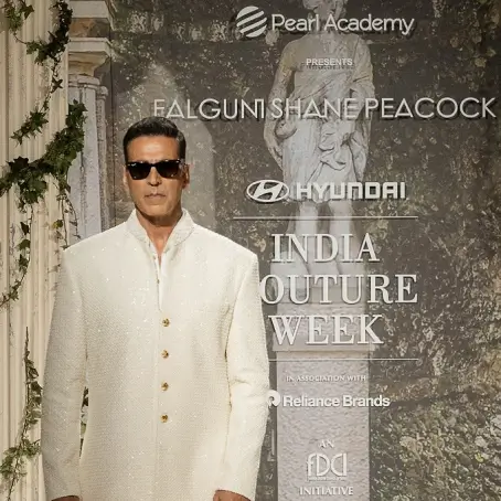 Pearl Academy, the Only Design Education Institution at India Couture Week, Presents Falguni Shane Peacock; Students Work Backstage with India's Top Designers Pearl Academy, the Only Design Education Institution at India Couture Week, Presents Falguni Shane Peacock; Students Work Backstage with India's Top Designers
